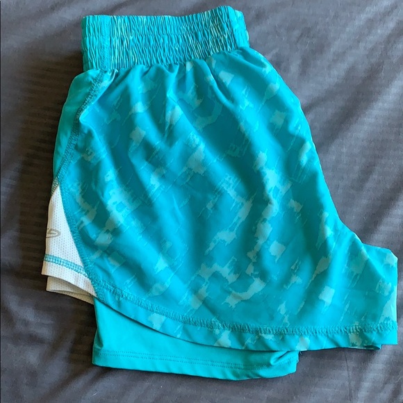 Active Shorts - Picture 3 of 3